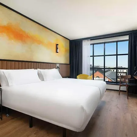 Barcelo Powisle Hotel