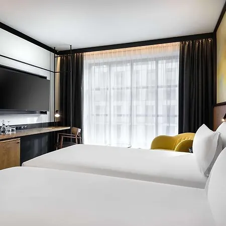 Hotel Barcelo Powisle *