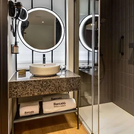 Ξενοδοχείο Barcelo Powisle