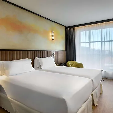 Barcelo Powisle Hotel *