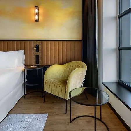 Barcelo Powisle Ξενοδοχείο *