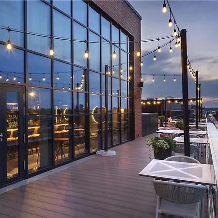 Hotel Barcelo Powisle *