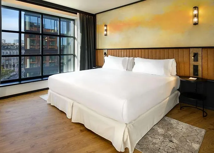 Barcelo Powisle Hotel