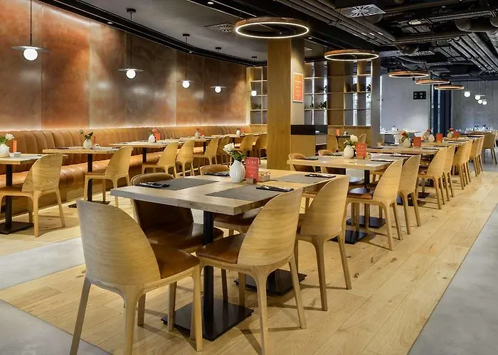 Hotel Barcelo Powisle