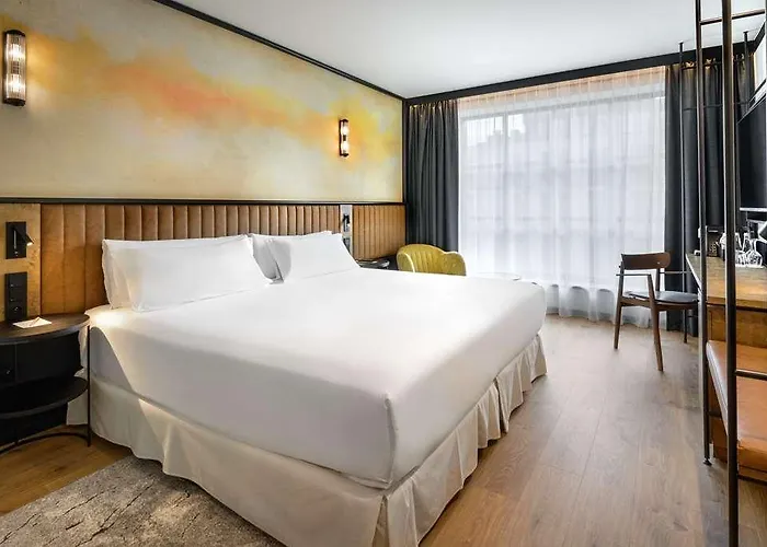 Hotel Barcelo Powisle